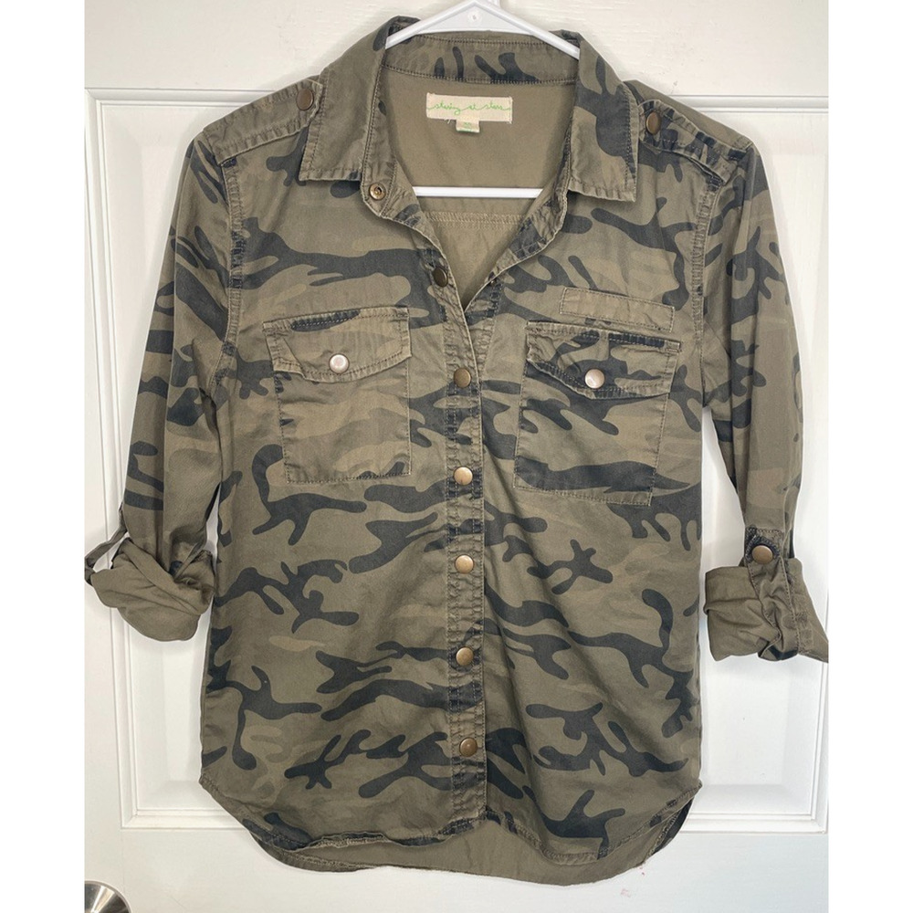 Anthropologie Staring at Stars Women's Utility Button-Down Shirt Sz XS Camo Boho